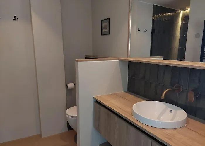 Апартаменты Seafront Корони